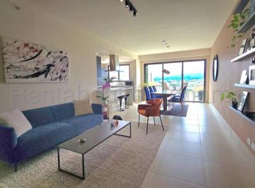 Apartamento de 2 habitaciones, Panamá · Venta de Apartamento Remodelado en PH Ocean House, Santa María 25 - 9892gg