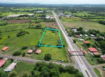 Terreno / Lote , Aguadulce · Terreno en Venta Sobre La Panamericana Aguadulce Coclé