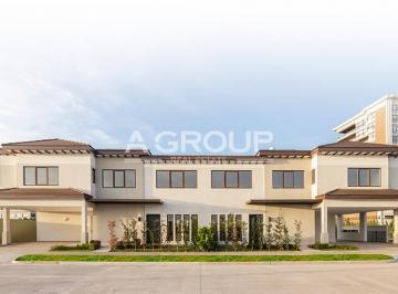Casa · 399m² · 3 Recámaras · 2 Estacionamientos · Santa Maria - The Woods - Se Vende Duplex de Lujo