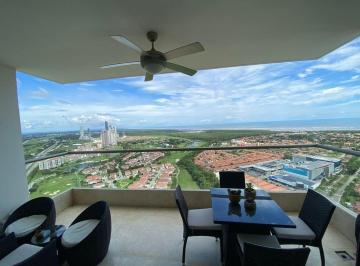 Apartamento de 3 habitaciones, Panamá · Venta de Apartamento de 235 m² en PH Greenview, Santa María 26 - 276gg