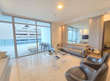 Apartamento · 215m² · 2 Recámaras · 2 Estacionamientos · Grand Tower en Punta Pacífica