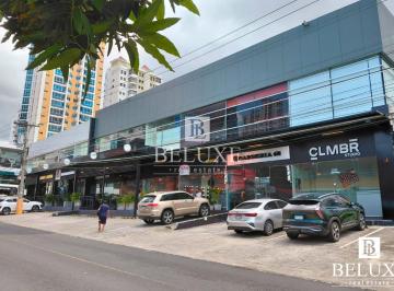 Local comercial · 117m² · 15 Estacionamientos · Alquiler de Local Comercial en Plaza 68 Strip, San Francisco (P)(P2)