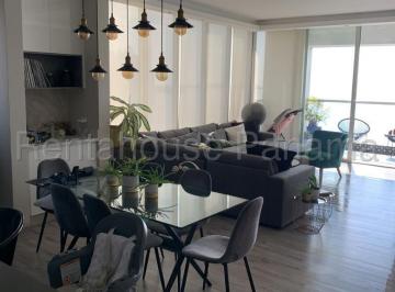 Apartamento de 2 habitaciones, Panamá · Apartamento en Venta en Av Balboa