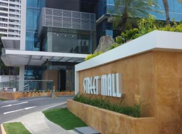Local comercial · 158m² · Locales en Alquiler en Street Mall en Vía Israel