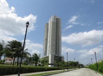Apartamento de 3 habitaciones, Panamá · Apartamento en Venta en Santa Maria