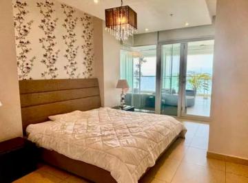 Apartamento · 150m² · 2 Recámaras · 1 Estacionamientos · Av Balboa V/mar 150 m² 2rec a Solo $330k