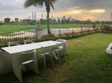 Apartamento de 4 habitaciones, Panamá · Apartamento en Venta en Santa Maria