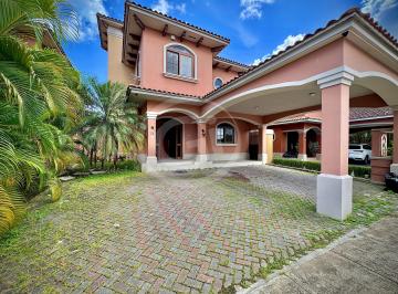 Casa de 4 habitaciones, Panamá · Venta Casa Costa Sur