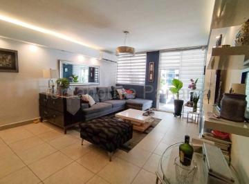 Apartamento de 3 habitaciones, Panamá · Venta de Apartamento en PH Sunrise Tower, Bellavista Hq