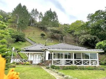 Casa de 1 habitación, Chame · Venta Casa de Campo en Altos del Maria Cv