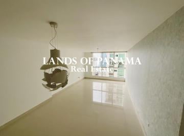 Sala-Comedor · Apartamento en Venta en Obarrio - PH Diana Tower