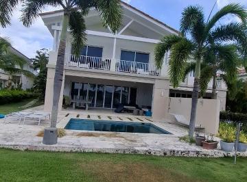 Apartamento · 649m² · 4 Recámaras · 2 Estacionamientos · Venta de Casa en PH Ocean Lakes, Buenaventura (Of)
