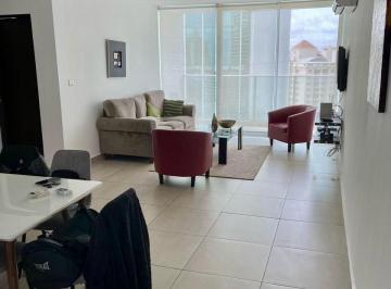 Apartamento · 235m² · 3 Recámaras · 2 Estacionamientos · Se Vende Penthouse en Punta Paitilla - 7132da
