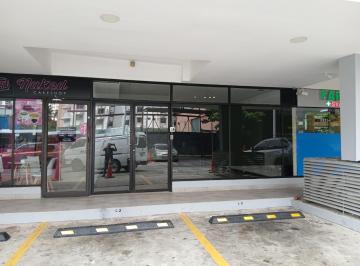 Local comercial · 187m² · 1 Recámara · 2 Estacionamientos · Venta de Local en Planta Baja, Edificio Tee One, Bella Vista