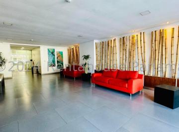Apartamento de 2 habitaciones, Panamá · Venta de Apartamento en San Francisco