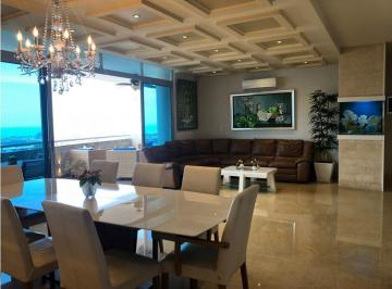 Apartamento de 3 habitaciones, Panamá · Venta Apartamento Amoblado Punta Paitilla