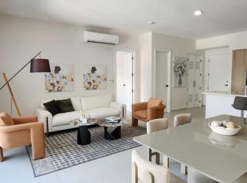Apartamento · 97m² · 1 Recámara · 1 Estacionamientos · Venta Apartamento en Santa María, Edificio Village Center