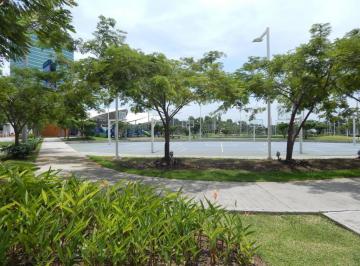 Apartamento de 3 habitaciones, Panamá · Venta con Opcion de Alquiler con Opcion a Compra de Apartamento en PH Maui Luxury