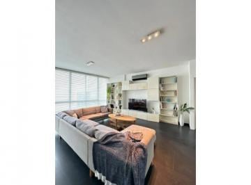 Apartamento de 3 habitaciones, Panamá · Venta Apartamento Amoblado Av Balboa
