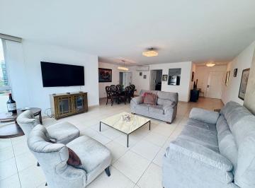 Apartamento · 148m² · 3 Recámaras · 2 Estacionamientos · Apartamento Amoblado en Alquiler en Costa del Este - PH Costa View