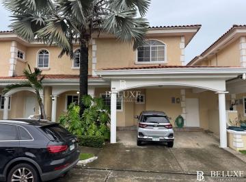 Casa · 264m² · 4 Recámaras · 6 Estacionamientos · Alquilo Casa en Costa del Este, PH Palmeras del Este (9)