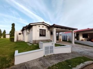 Casa de 3 habitaciones, La Chorrera · Casa de 3 Recámaras con Terraza y Seguridad 24/7 – Precio Negociable
