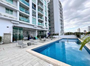Apartamento de 2 habitaciones, Panamá · ¡Oportunidad Única en Altos del Golf! a Pasos del Parque Omar