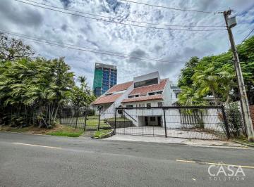 Casa de 5 habitaciones, Panamá · Casa de Tres Niveles Para Renovar en Venta en Coco del Mar, Ciudad de Panamá