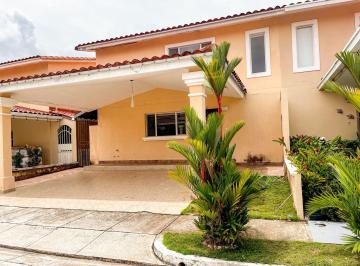 Casa de 3 habitaciones, San Miguelito · Se Vende Casa en Brisas del Golf | Villa Tivoli - Ip