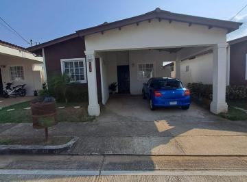 Casa de 3 habitaciones, Arraiján · Bosques del Prado Vendo Residencia en Excelente Condición Como Nueva