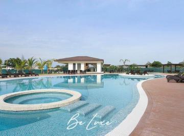 Apartamento · 155m² · 3 Recámaras · 1 Estacionamientos · Venta de Apartamento de Playa Amoblado en Casamar, PH Perlamar (P)