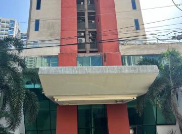 Apartamento de 2 habitaciones, Panamá · Banco Vende Apartamento en PH Sky Park Carrasquilla