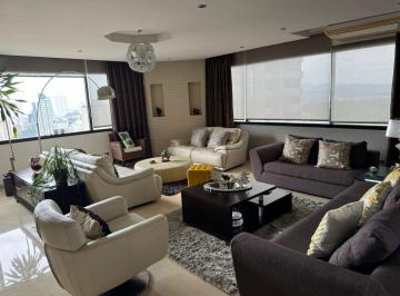 Apartamento de 3 habitaciones, Panamá · Venta de Apartamento en La Cresta, Edificio Elite, 400 m²