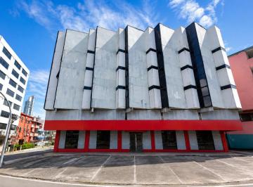 Edificio , Panamá · Venta y Alquiler de Edificio Comercial en Calidonia, 3,330 m² de Construcción