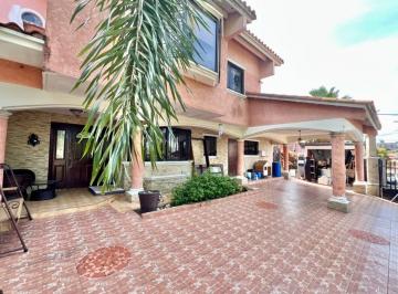 Casa de 3 habitaciones, San Miguelito · Altos de Panamá Condado del Rey Villas de Vizcaya Casa en Venta
