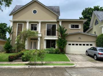 Casa · 362m² · 3 Recámaras · 4 Estacionamientos · Venta de Casa en Clayton Embassy Gardens Disponible en Enero 2026 Jp