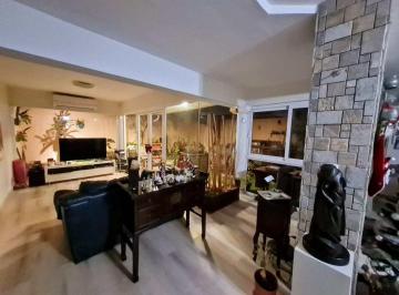 Casa de 3 habitaciones, Panamá · Vendo Casa Unifamiliar Remodelada en Albrook