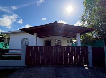 Casa de 3 habitaciones, Pedasí · En Venta Casa Muy Céntrica en Pedasí, Los Santos