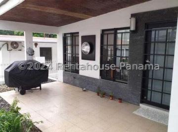 Casa de 4 habitaciones, Panamá · Venta de Casa con Excelente Ubicación en Miraflores, Betania 26 - 6221gg