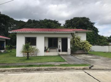 Casa de 3 habitaciones, David · San Carlitos David Chiriqui Casa en Alquiler y Venta