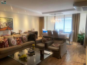 Apartamento · 160m² · 3 Recámaras · 2 Estacionamientos · Venta de Apartamento en El PH Brisas Obarrio Bella Vista