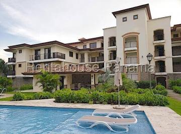 Apartamento de 2 habitaciones, Panamá · Venta de Apto. en Clayton PH Embassy Club