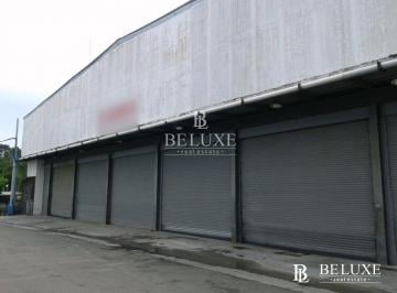 Bodega-Galpón-Depósito · 2700m² · 2 Estacionamientos · Venta de Galera en Llano Bonito (8)