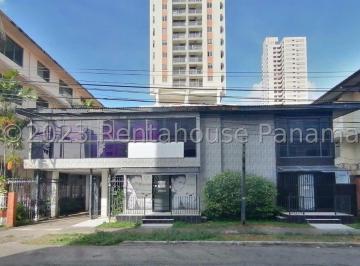 Local comercial , Panamá · Propiedad en Área Residencial con Potencial Comercial