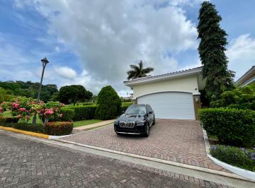 Casa de 3 habitaciones, Arraiján · Casa en Venta – Tucán Country Club & Resort