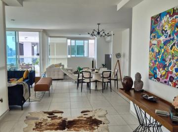 Apartamento · 273m² · 3 Recámaras · 2 Estacionamientos · Vendo Apartamento San Francisco The Towers
