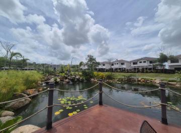 Casa de 3 habitaciones, Panamá · Casa en Venta en Brisas del Golf