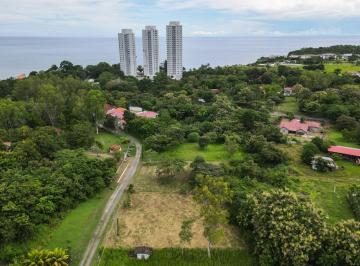 Terreno / Lote , San Carlos · Lote en Rio Mar Cerca de La Playa en Venta