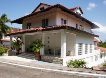 Apartamento de 6 habitaciones, Panamá · Se Vende Casa en Albrook