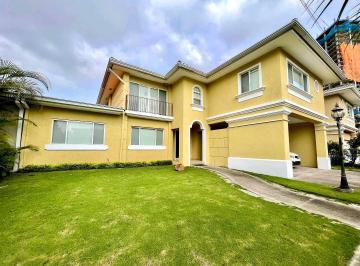 Casa · 505m² · 3 Recámaras · 2 Estacionamientos · Venta de Casa en Costa del Este Mb